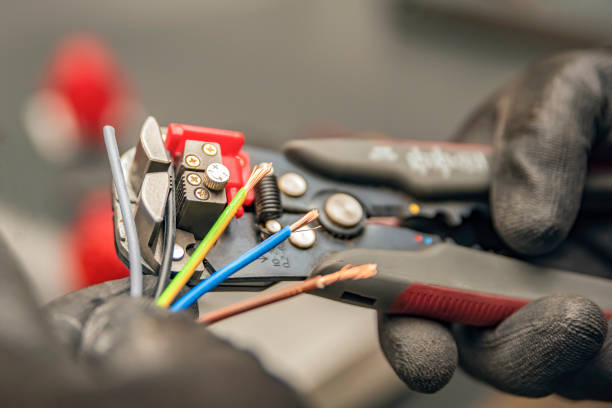 Best Circuit Breaker Repair  in Ridgeway, VA